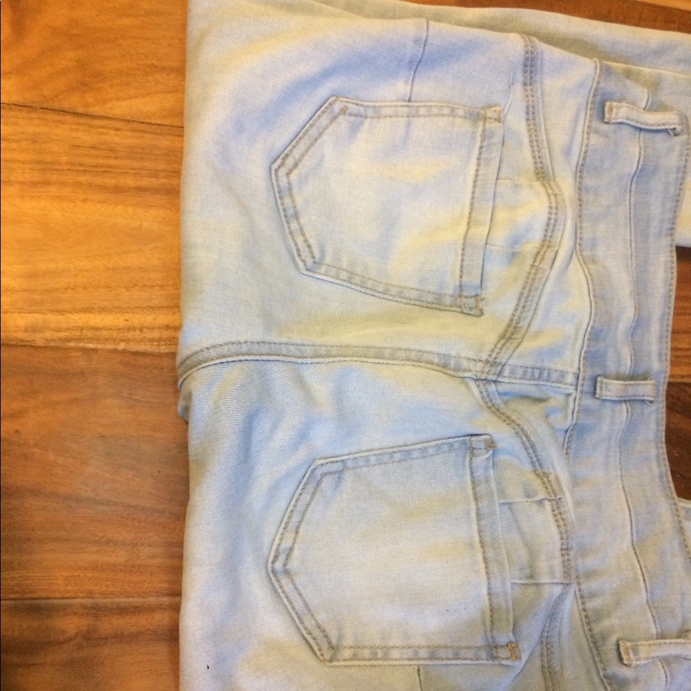 Wax light skinny mom looking jeans